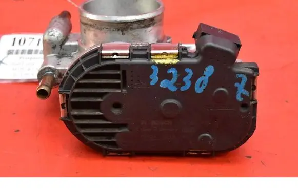 Opel Corsa D Throttle body valve 0280750133