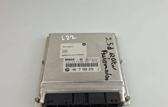 BMW 3 E46 Engine control unit/module 7789376 0281010314