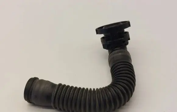 Volkswagen Golf VII Breather/breather pipe/hose 5Q0129637B