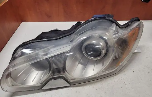 Jaguar XF X250 Headlight/headlamp 239273L