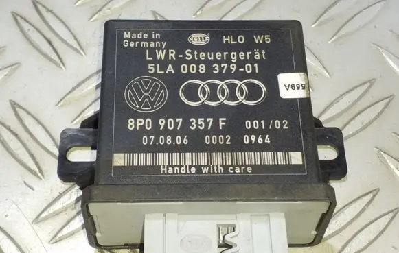 Audi A3 S3 8P Light module LCM 5LA00837901 8P0907357F