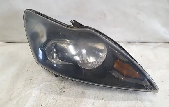 Ford Focus Headlight/headlamp 0077R00 8M5113W029CE 011102A
