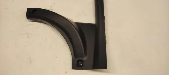 KIA Stonic side skirts sill cover 85886-H8400