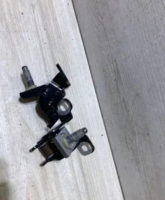BMW 1 F70 Tailgate/trunk/boot hinge 7456043
