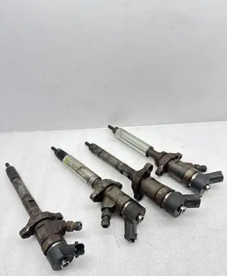Mini One - Cooper Clubman R55 Fuel injectors set 328480 0445110259