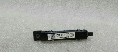 Audi A3 S3 8V Radio antenna 8V4035225D