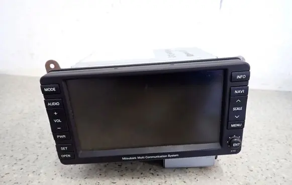 Mitsubishi Outlander Radio/CD/DVD/GPS head unit 8750A184
