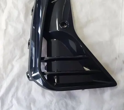 BMW X3M F97 Front bumper lower grill 51118081202 51115A41F68