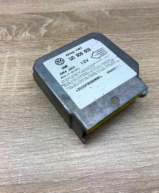 Volkswagen Golf IV Airbag control unit/module 1J0909609 5WK42800