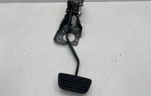 Ford Escort Brake pedal RB3C2L388CB
