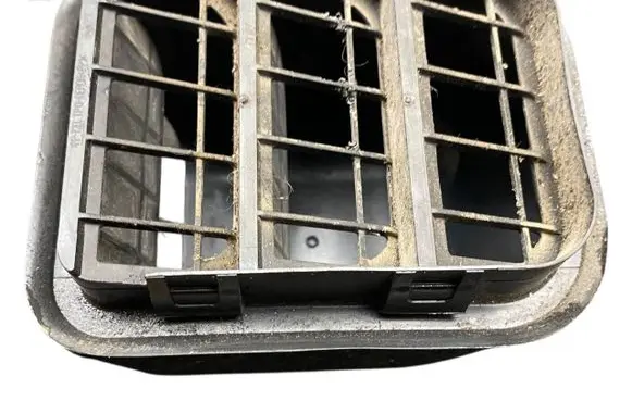 Seat Ibiza IV (6J,6P) Quarter panel pressure vent 6J0819465