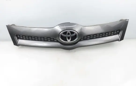 Toyota Corolla Verso E121 Front grill 531110F020
