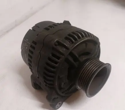 Volvo S70 V70 V70 XC Generator/alternator 9447866 65115A 0123515028