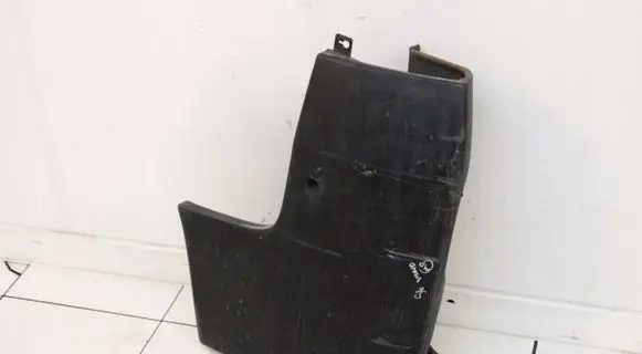 Opel Vivaro Rear bumper corner part panel trim 7700313231
