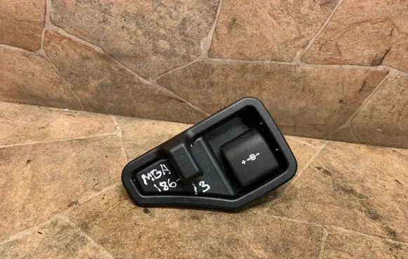 BMW 3 F30 F35 F31 Cigarette lighter 7462717