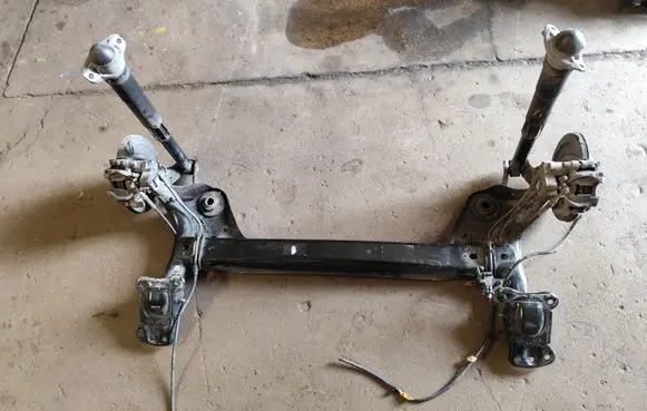Volkswagen T-Roc Rear axle beam 5Q0501115