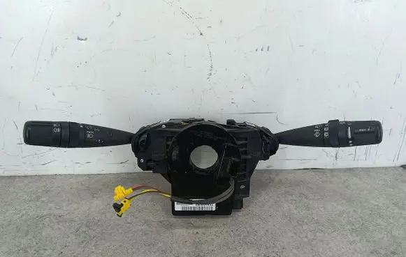 Dodge Caliber Wiper turn signal indicator stalk/switch 