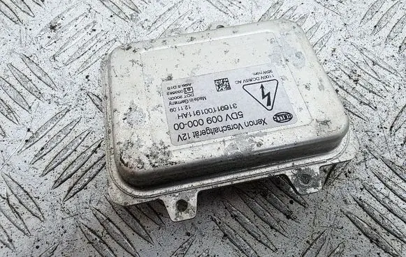 BMW 5 E60 E61 Headlight ballast module Xenon 5DV00900000
