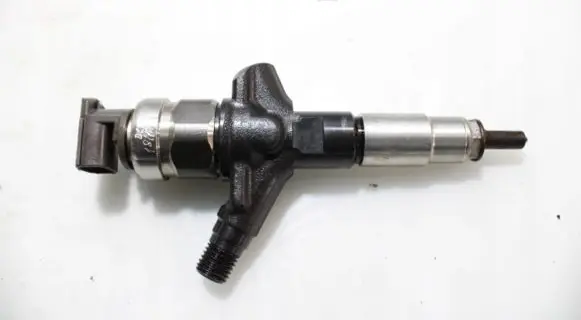 Subaru Legacy Fuel injector 16613AA020