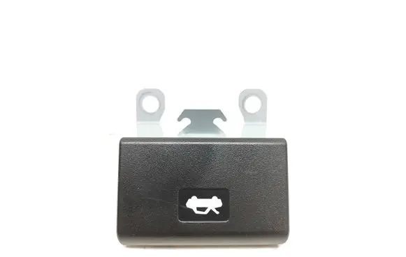 Renault Kadjar Engine bonnet (hood) release handle