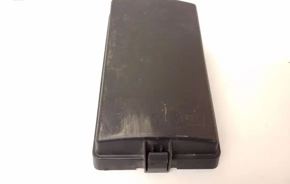 Volkswagen Golf SportWagen Fuse box cover 5Q0937132A 63512386
