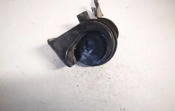 Skoda Octavia Mk2 (1Z) Horn signal e9011157