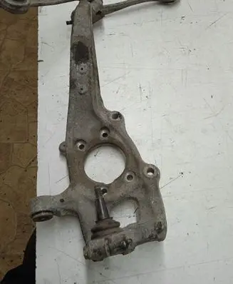 Audi A6 S6 C7 4G Front wheel hub 8K0407258