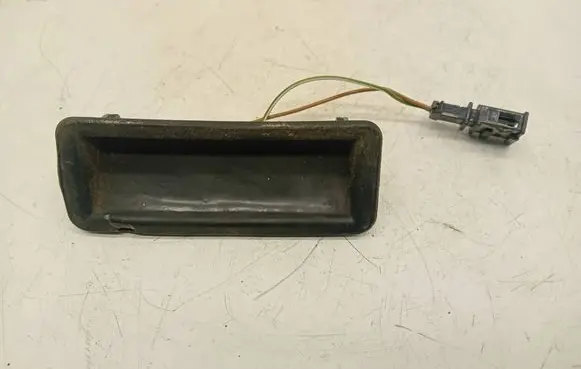 Skoda Fabia Mk1 (6Y) Tailgate opening switch 6Y0827574