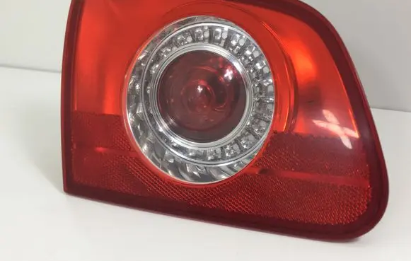 Volkswagen PASSAT B6 Tailgate rear/tail lights 3C9945093