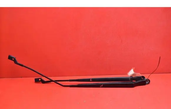 Opel Mokka Front wiper blade arm 