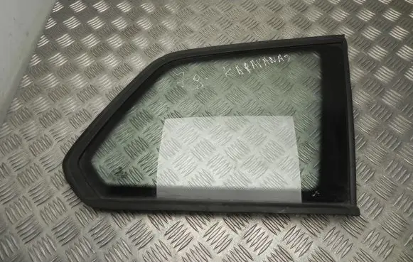 Volkswagen Golf VII Front door vent window glass four-door 5G9845298