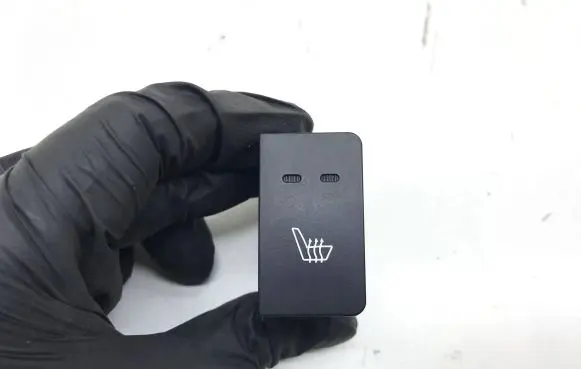 Hyundai Santa Fe Seat heating switch