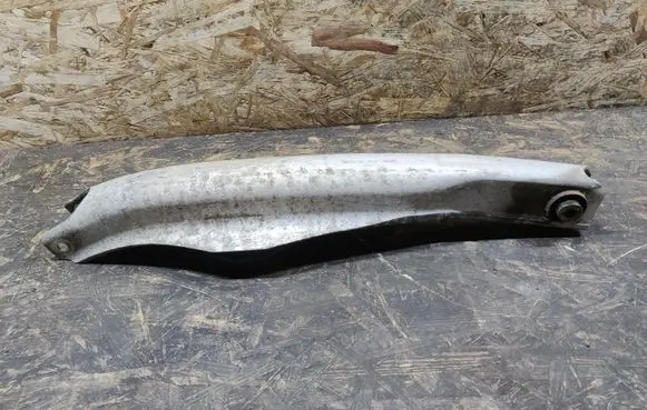 Chevrolet Malibu Rear upper control arm/wishbone R09H