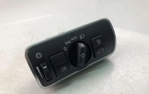 Volvo XC60 Light switch 30739448
