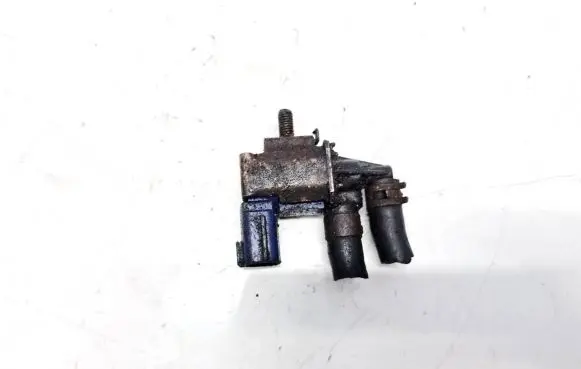 Nissan Primera Turbo solenoid valve fddb100