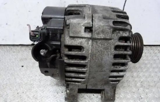 Renault Clio II Generator/alternator 9646476280 2542704A TG15C022
