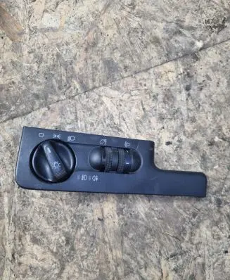 Volkswagen PASSAT B4 Light switch