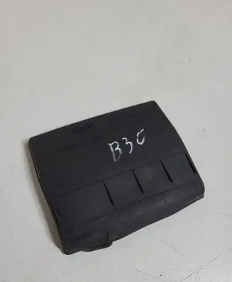 Mercedes-Benz E W212 Central console drawer/shelf pad A2126890196