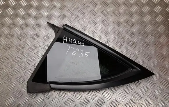 Tesla Model Y Rear side window 160080800C