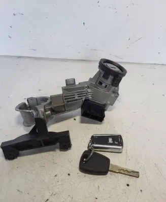 Fiat Punto (188) Ignition lock 51813197