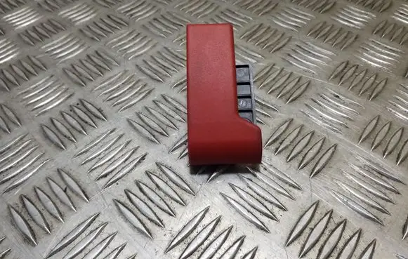 Engine bonnet (hood) release handle