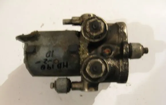 Mercedes-Benz W123 ABS Pump 20I