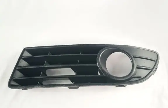 Volkswagen Polo IV 9N3 Front fog light trim/grill 6Q0853665E
