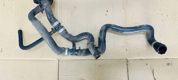 Mercedes-Benz C W205 Engine coolant pipe/hose A2058301902 A2118350028
