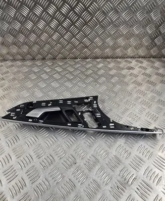 Audi Q7 4M Front door interior handle 4M0837020B