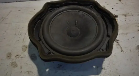 Mazda CX-7 Rear door speaker