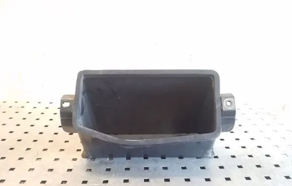 Chevrolet Captiva Cabin air duct channel 95191648