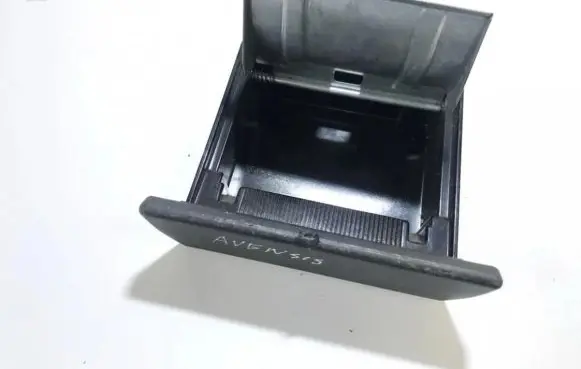 Car ashtray