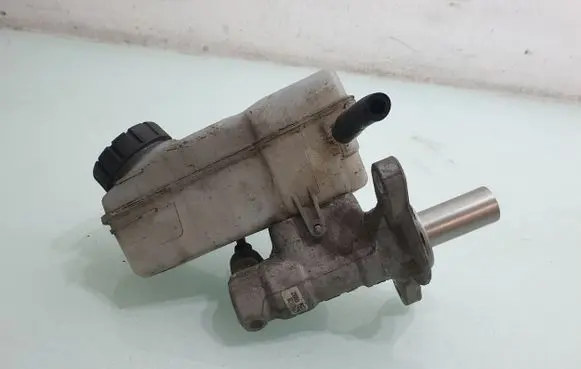 Dacia Dokker Master brake cylinder