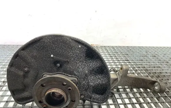 Mercedes-Benz GLE (W166 - C292) Front wheel hub spindle knuckle 